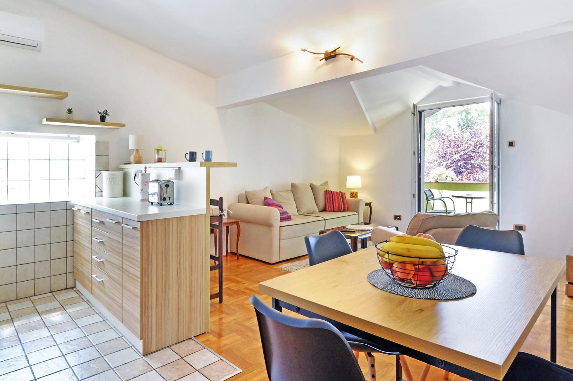 Red Tree Apartment Belgrado Buitenkant foto