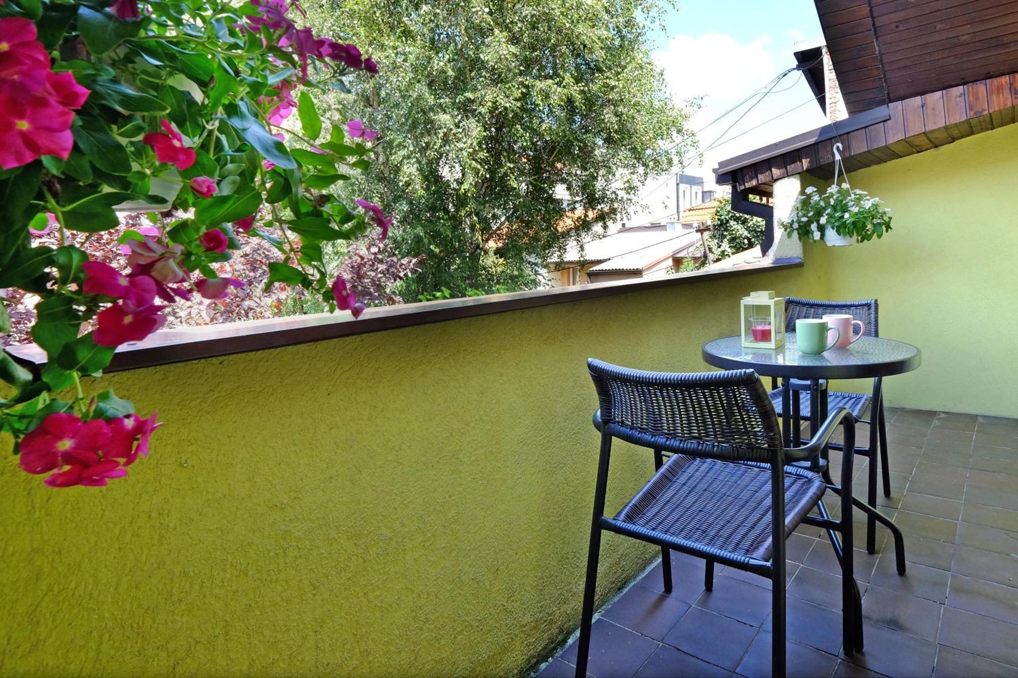 Red Tree Apartment Belgrado Buitenkant foto